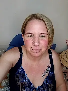 LaceyWestxx live sex cam