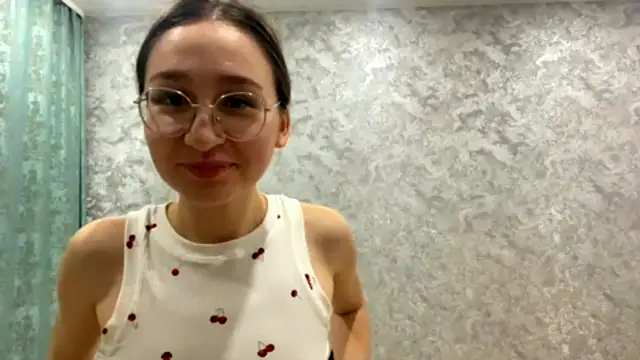 SofiYong's cam snapshot