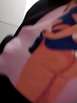 CuteBootyBae's cam snapshot