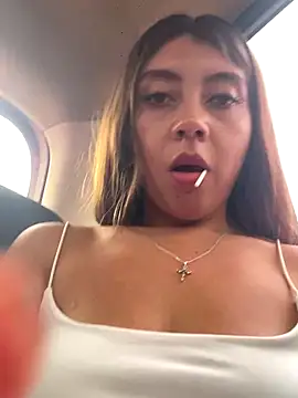 Sara-cooper2's cam snapshot