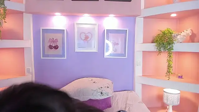 IsabellaaHill_'s cam snapshot