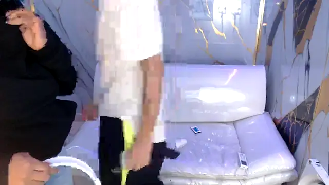 andy_dan18's cam snapshot