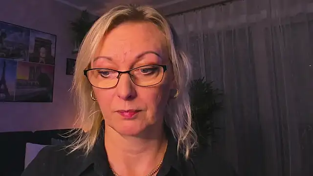 vanessa_chat's cam snapshot