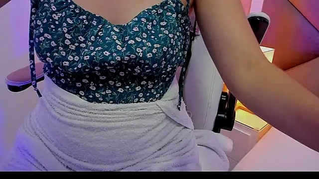 ana_gadot's cam snapshot