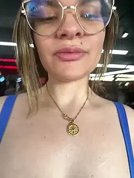 Zyrella's cam snapshot