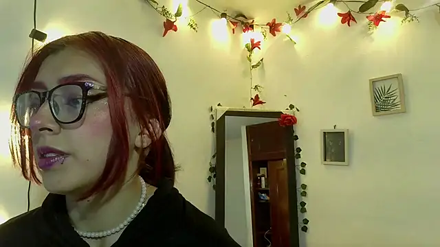 vaiolet_johansson's cam snapshot