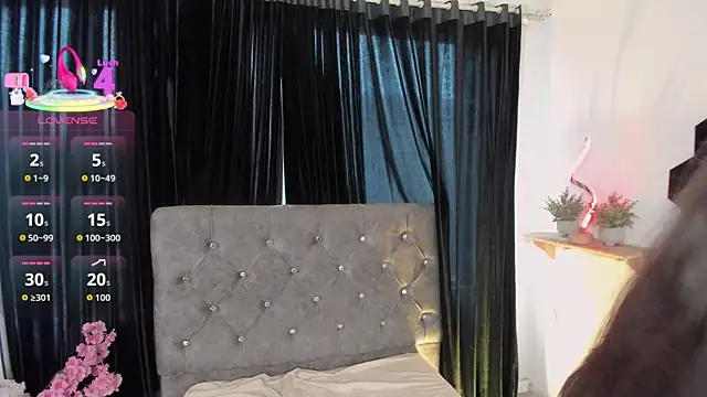 DaphneGlas's cam snapshot