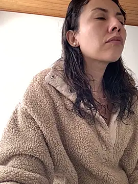 im_lorein's cam snapshot