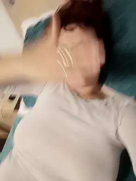 flymyrya123's cam snapshot