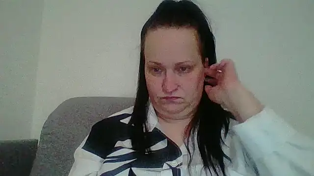 _squirty_cum_lady_'s cam snapshot