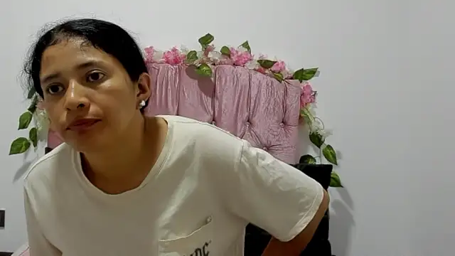 ivy_moon05's cam snapshot