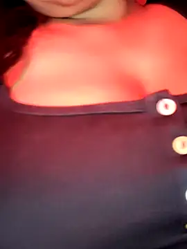 Sara_1618's cam snapshot