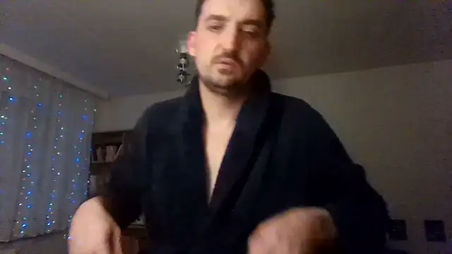 Fireflyerrr's cam snapshot