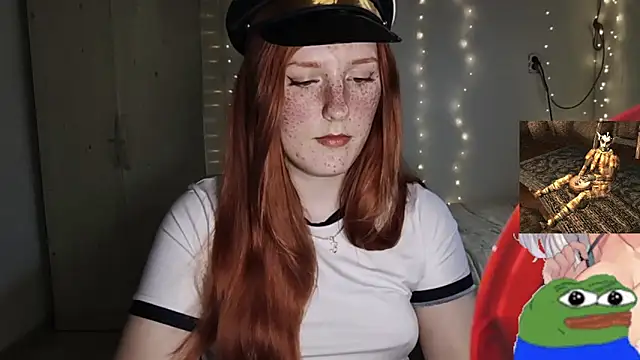 AmaryllisFox's cam snapshot