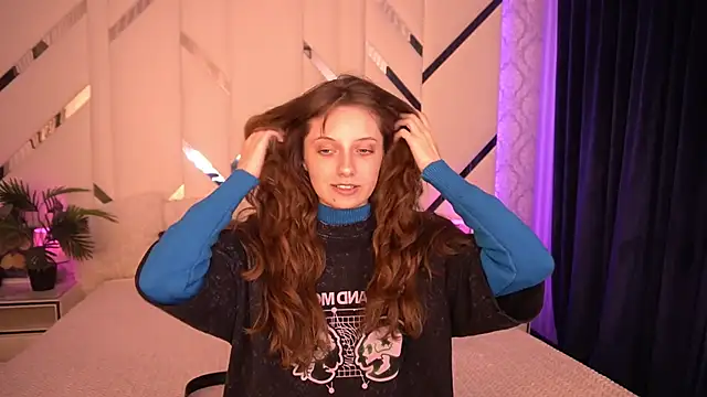 CuteeFoxy's cam snapshot