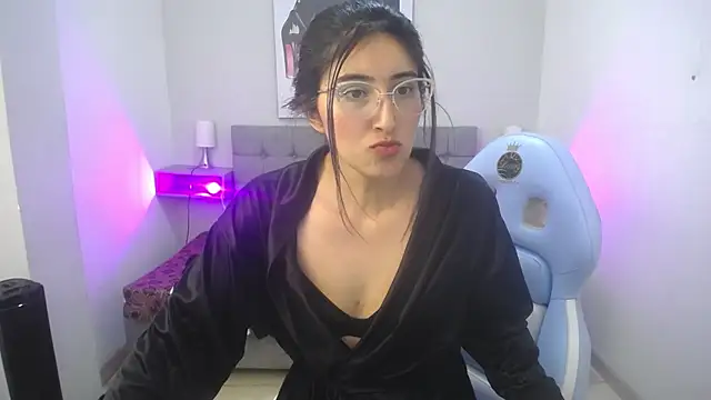 Violet_raine_'s cam snapshot