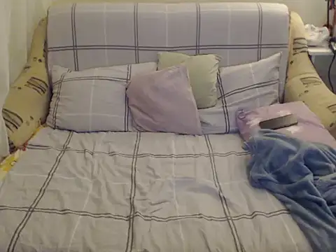 Emmatoo's cam snapshot