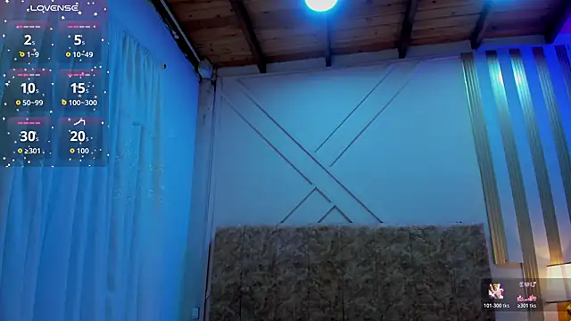 ashley__foxx_'s cam snapshot