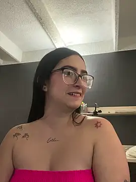 Kloe_Novoa's cam snapshot