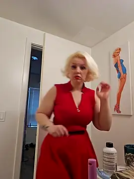 RaisingDaisy's cam snapshot