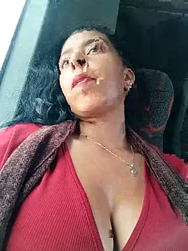 Luianna's cam snapshot