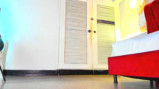 MAISE_HILL1's cam snapshot