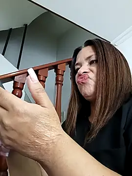 _SOFI-09's cam snapshot