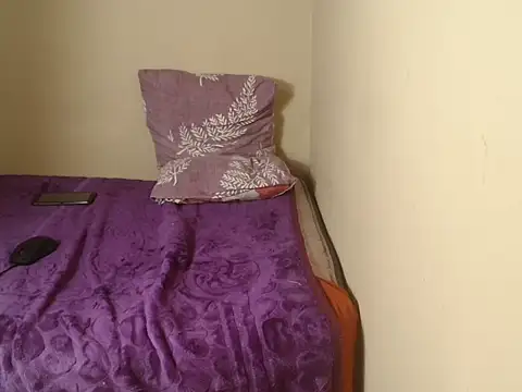 SexySlimMelanin's cam snapshot