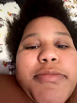 chocolate_bella's cam snapshot