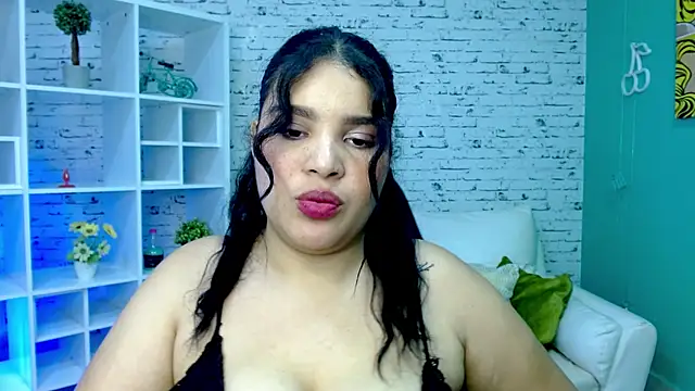 loaizalust's cam snapshot