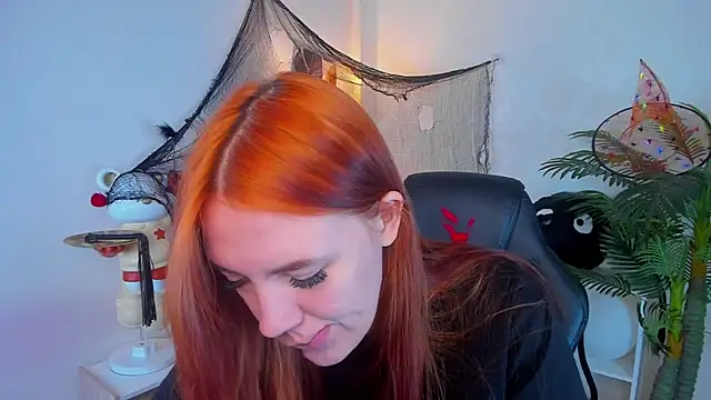 Gingerr_pie's cam snapshot