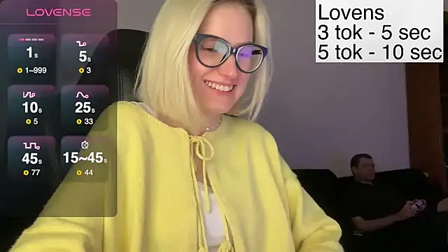 Sexy_Sweets's cam snapshot