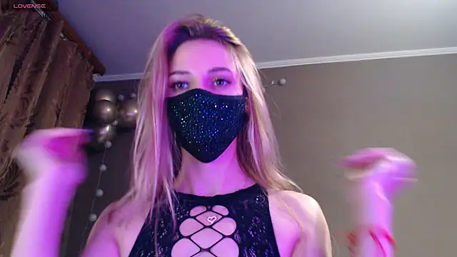 Iris_lave's cam snapshot