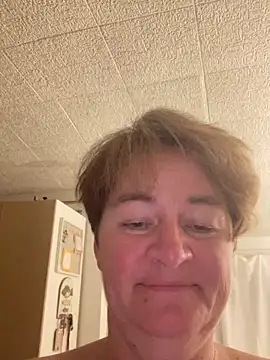 Milf-Love-fist99's cam snapshot