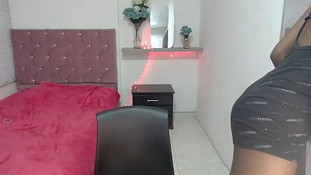 emyfuckhard's cam snapshot