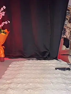 AubrieleRouj1's cam snapshot