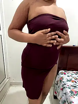 Rashmi_mihirani's cam snapshot