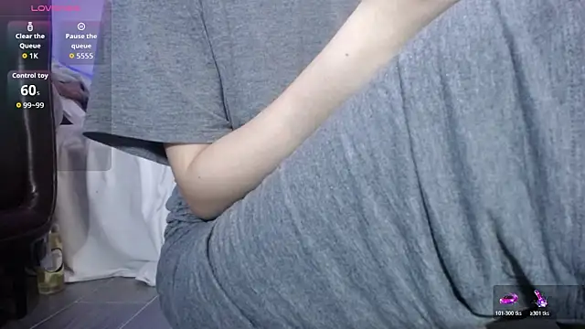 Sarahdamdangzz_88's cam snapshot