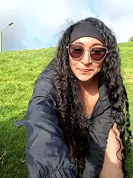 Amara_01's cam snapshot