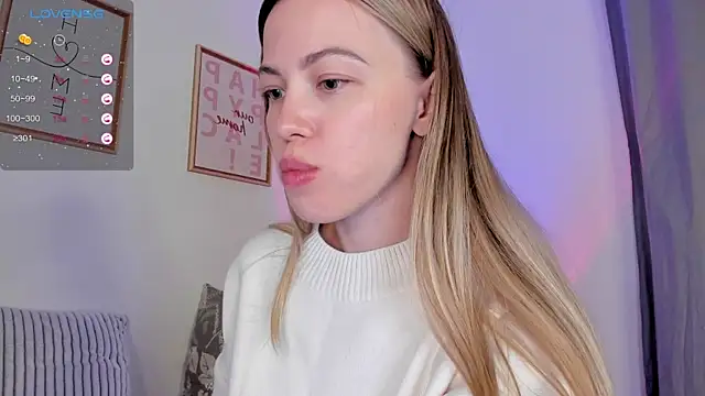 damn_cutie's cam snapshot