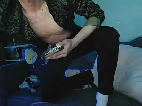 boyhigh1997 live sex cam