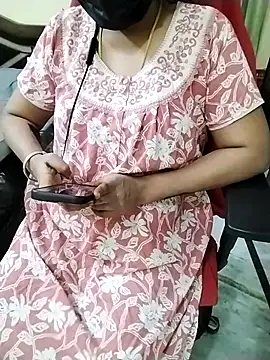 sravyasexyy's cam snapshot