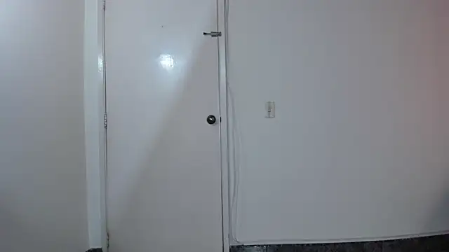 KRYSTENMOON's cam snapshot