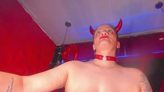 Taylor-hardcore's cam snapshot