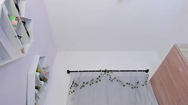 Emma_lorense22's cam snapshot