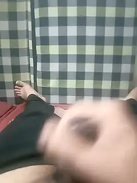 MrToxxic live sex cam