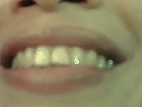 Alexiadreamer's cam snapshot