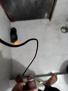 Self-satisfied's cam snapshot