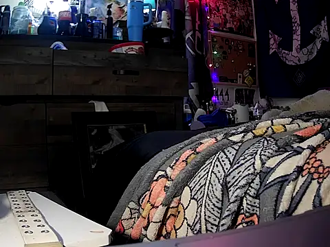 ATwinkie's cam snapshot