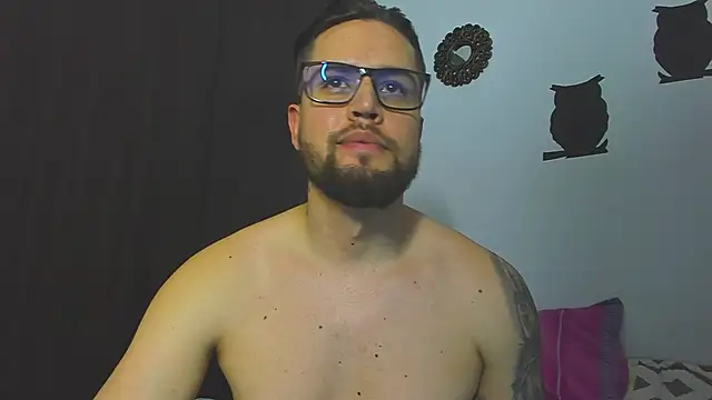 bastianwatson10's cam snapshot